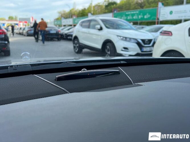 Mercedes E 200 42 interauto-car