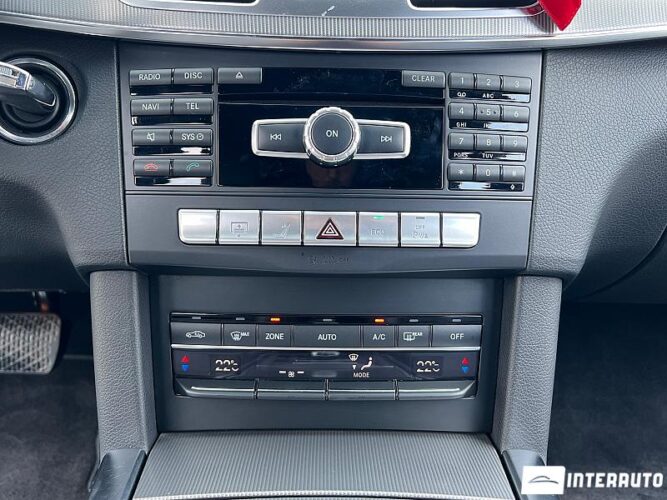 Mercedes E 200 43 interauto-car
