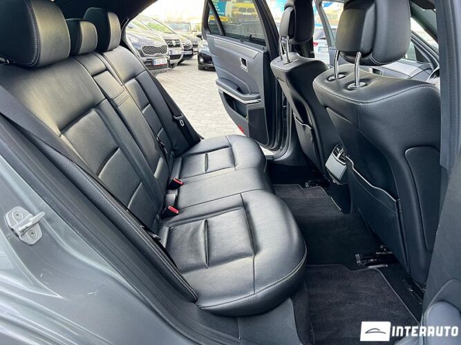 Mercedes E 200 51 interauto-car