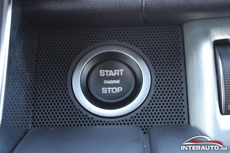 Land Rover Range Rover Vogue 57 interauto-car