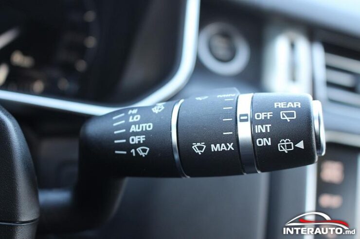 Land Rover Range Rover Vogue 61 interauto-car