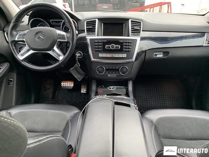Mercedes ML 250 31 interauto-car