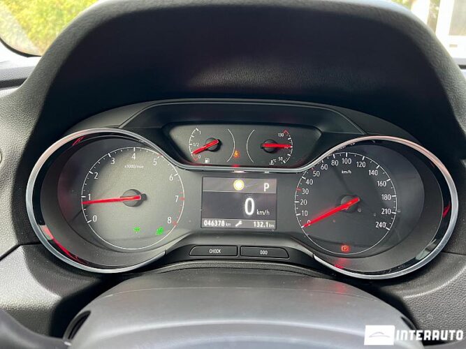 Opel Grandland X 42 interauto-car