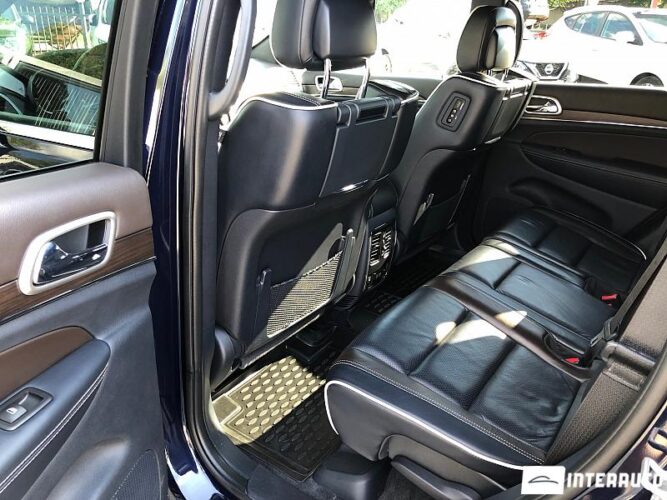 Jeep Grand Cherokee 58 interauto-car