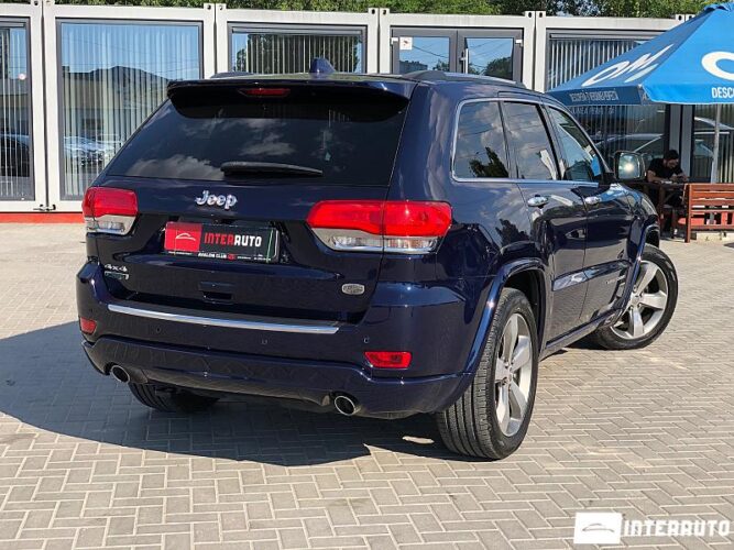 Jeep Grand Cherokee 38 interauto-car