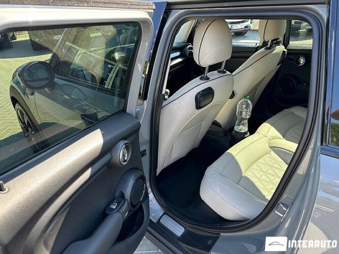 Mini Cooper 51 interauto-car