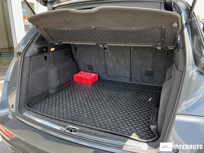 Audi Q5 36 interauto-car