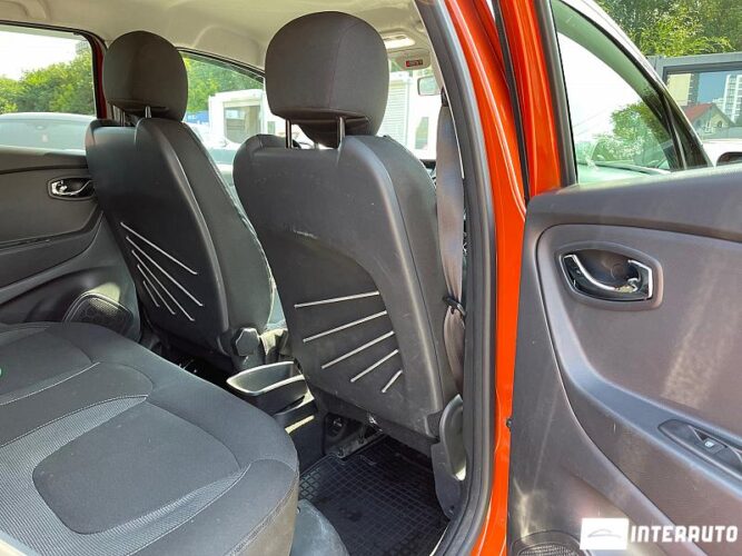 Renault Captur 40 interauto-car