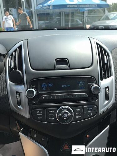 Chevrolet Cruze 39 interauto-car