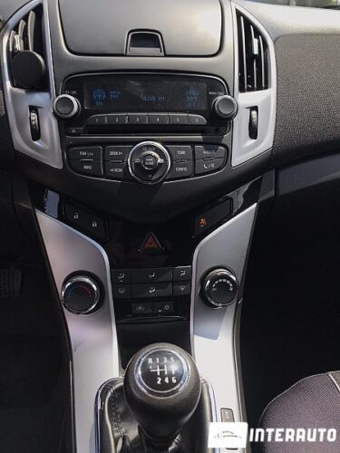 Chevrolet Cruze 40 interauto-car