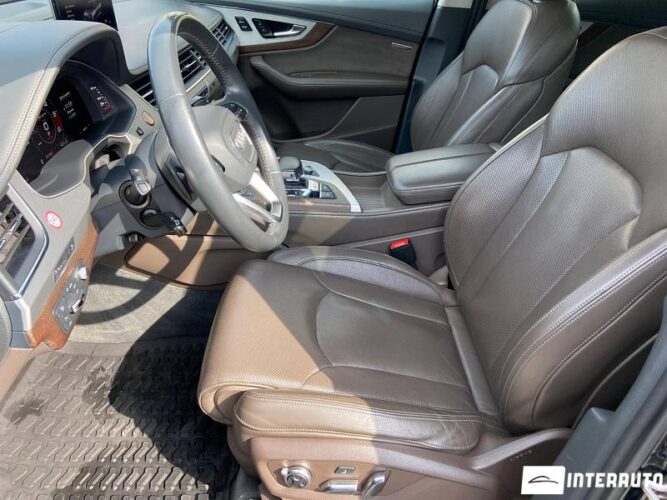 Audi SQ7 41 interauto-car