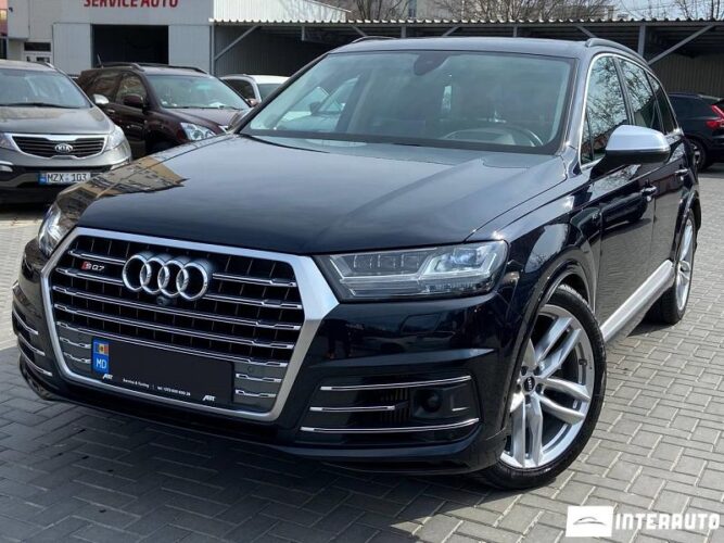 Audi SQ7 36 interauto-car