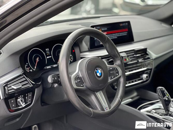 BMW 530e 41 interauto-car
