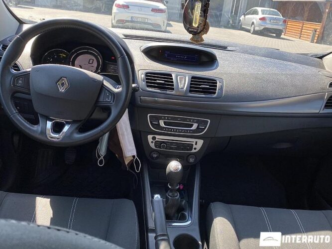 Renault Megane 31 interauto-car