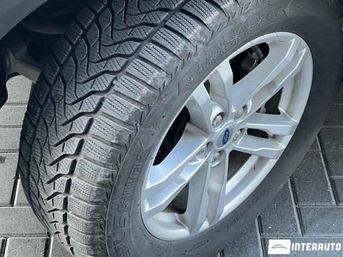 Ford Explorer 57 interauto-car