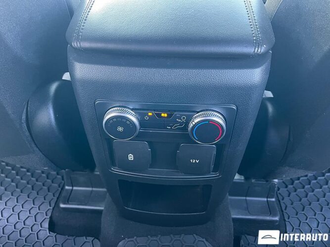 Ford Explorer 48 interauto-car