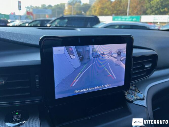 Ford Explorer 45 interauto-car