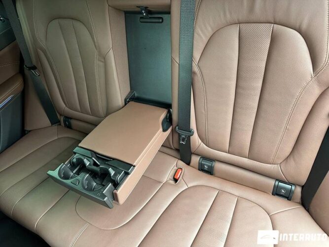 BMW X5 2.5D 54 interauto-car