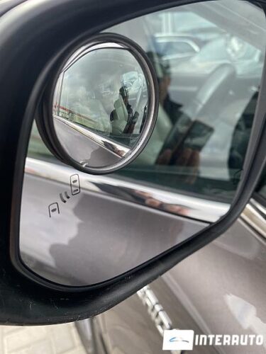 Toyota Highlander 42 interauto-car