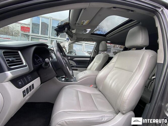 Toyota Highlander 45 interauto-car