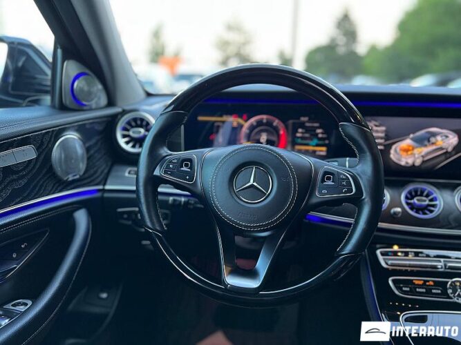 Mercedes E 220 53 interauto-car