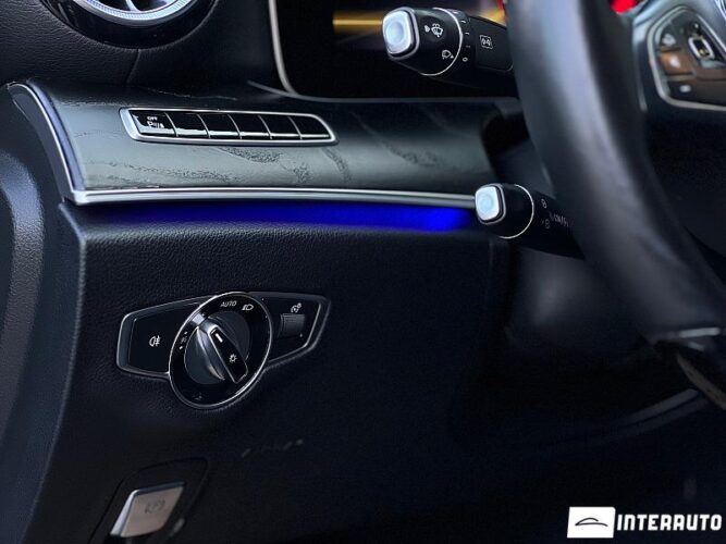 Mercedes E 220 62 interauto-car