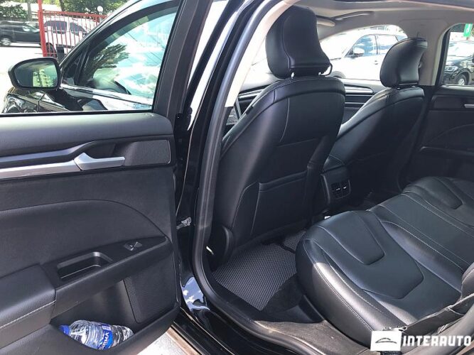 Ford Fusion 48 interauto-car