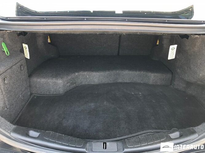 Ford Fusion 49 interauto-car