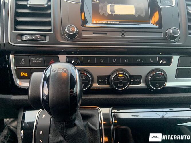 Volkswagen Multivan 40 interauto-car