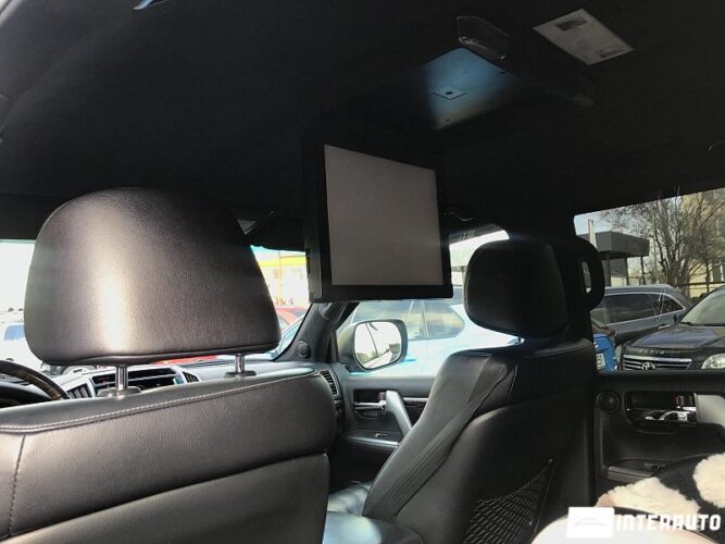 Toyota Land Cruiser 60 interauto-car