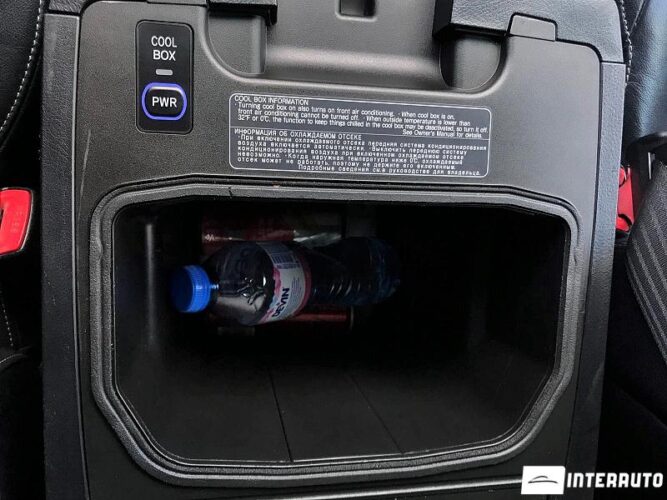 Toyota Land Cruiser 57 interauto-car