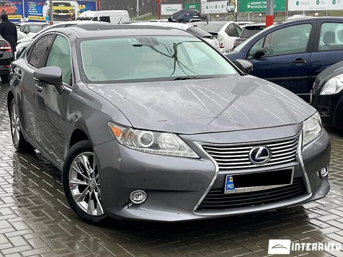 Lexus ES 300h 37 interauto-car