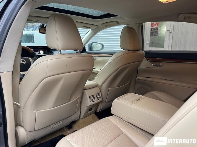 Lexus ES 300h 54 interauto-car