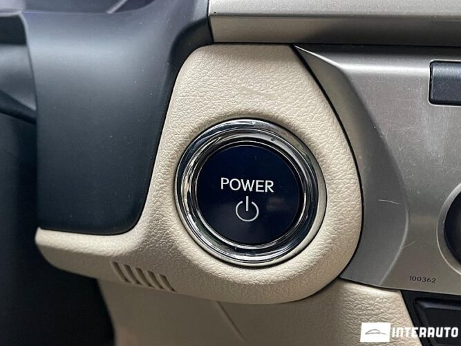 Lexus ES 300h 47 interauto-car