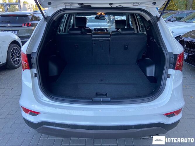 Hyundai Santa Fe 34 interauto-car