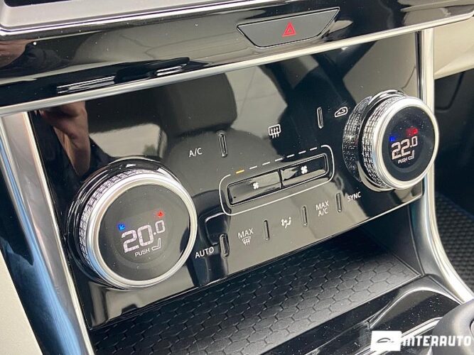 Jaguar XE 41 interauto-car