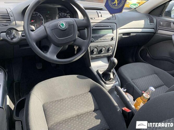 Skoda Octavia 30 interauto-car