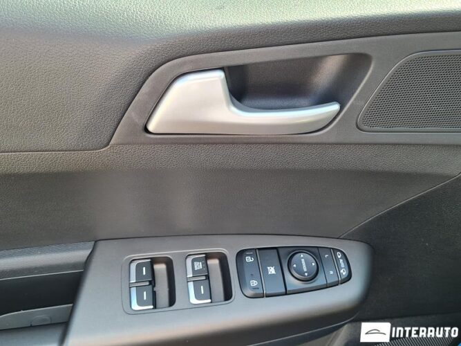 Kia Sportage 43 interauto-car