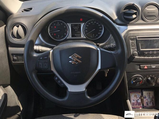 Suzuki Vitara 37 interauto-car