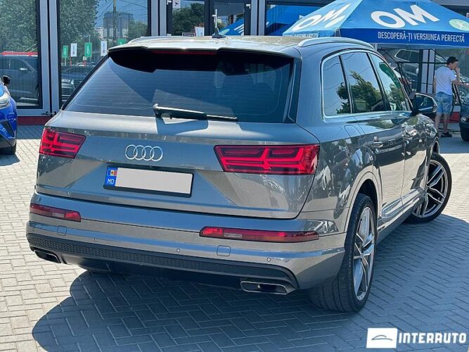 Audi Q7 33 interauto-car