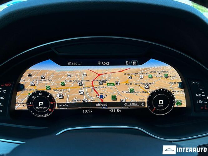 Audi Q7 40 interauto-car