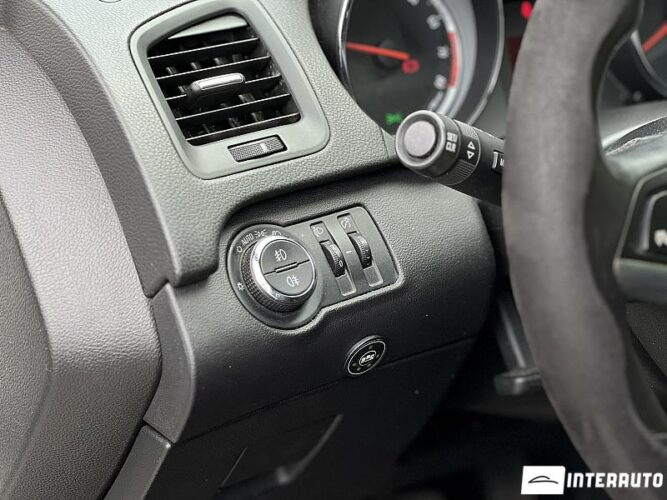 Opel Insignia 39 interauto-car