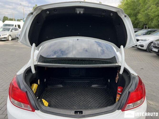 Opel Insignia 32 interauto-car