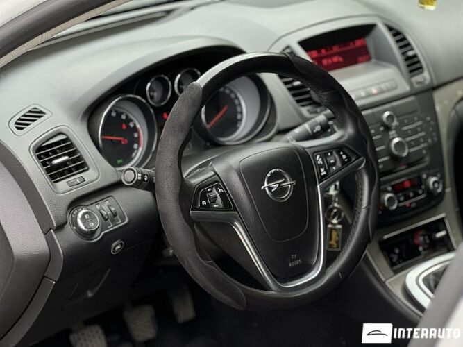 Opel Insignia 34 interauto-car