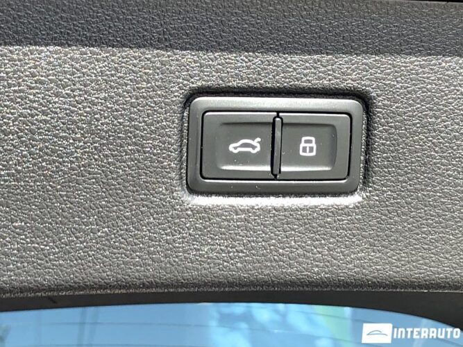 Audi Q7 57 interauto-car