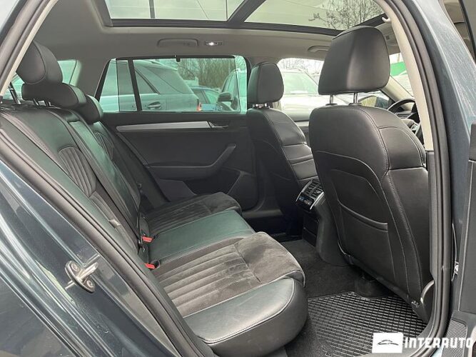 Skoda Superb 50 interauto-car