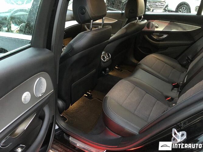 Mercedes E 220 40 interauto-car