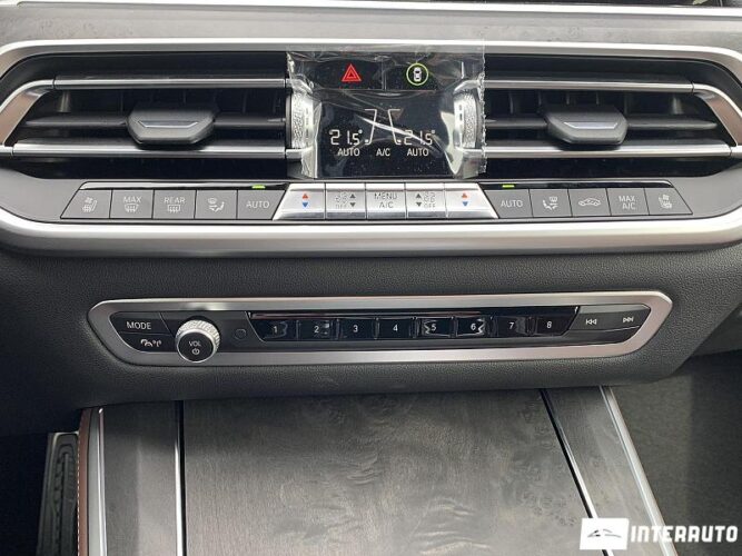 BMW X5 3.0D 40 interauto-car