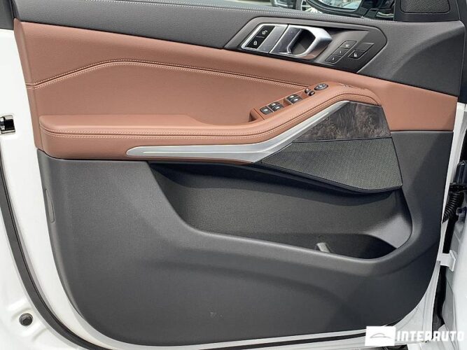 BMW X5 3.0D 34 interauto-car