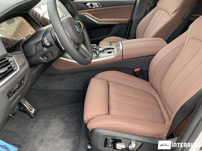 BMW X5 3.0D 35 interauto-car